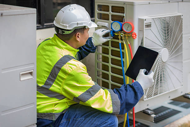 Professional Ac Installation technician working in Yukon, PA